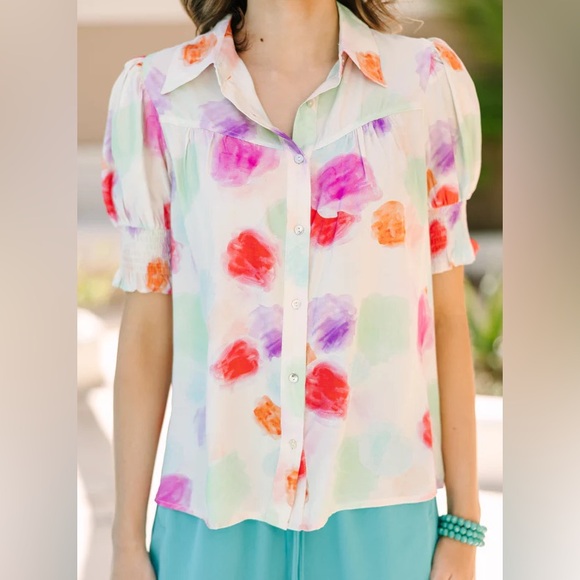 entro Tops - Entro Abstract Print Short Puff Sleeve Button-Down Blouse Small NWT | Trendy